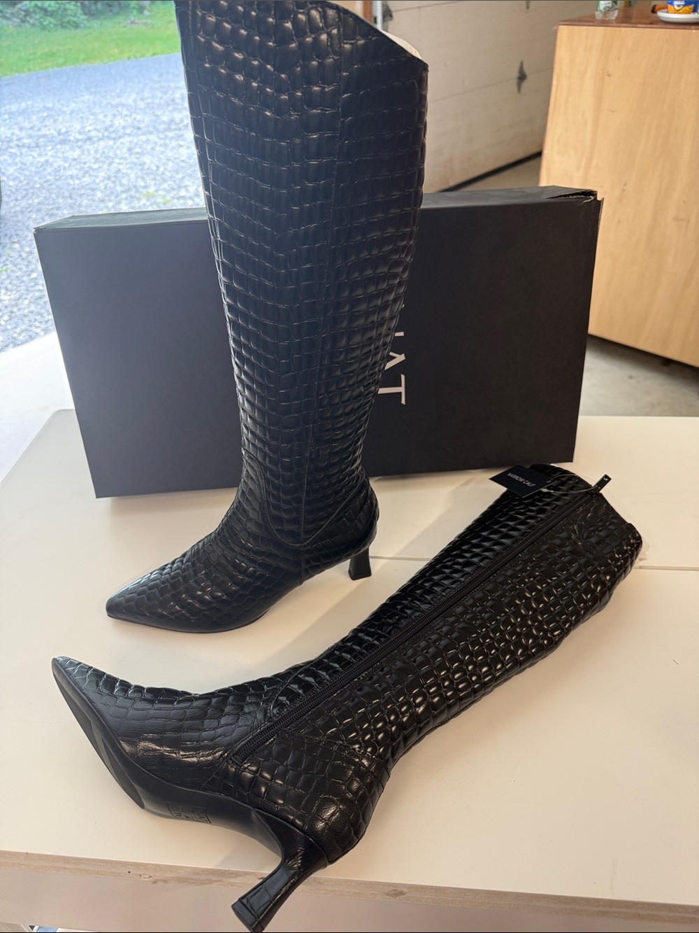 Naturalizer Black Croc-Embossed Knee Boots with Kitten Heel size 8 - Picture 2 of 6